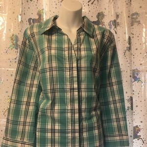 Green/white 3/4 sleeves front pocket gauze